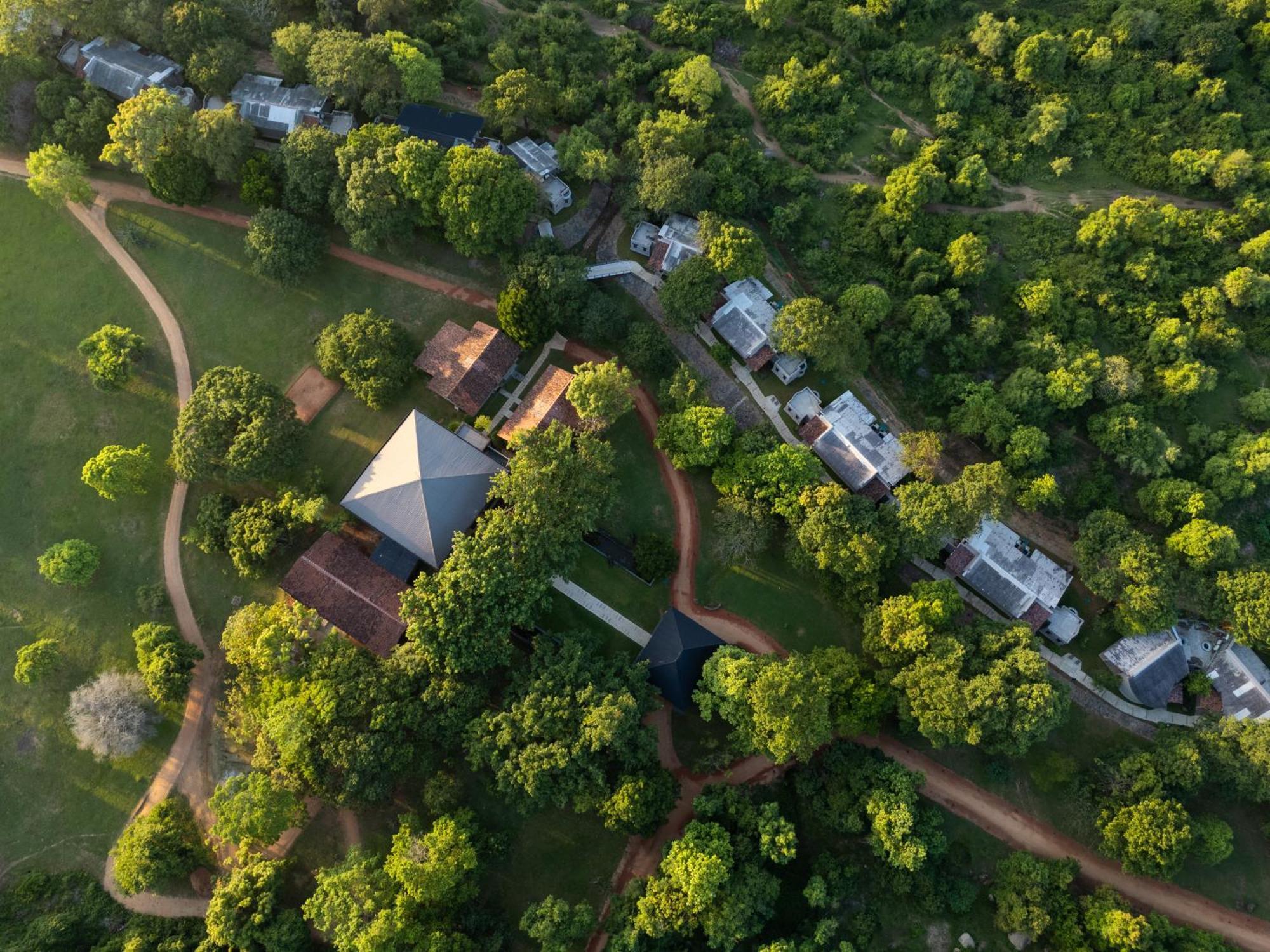 Ayugiri Ayurveda Wellness Resort Sigirija Zewnętrze zdjęcie