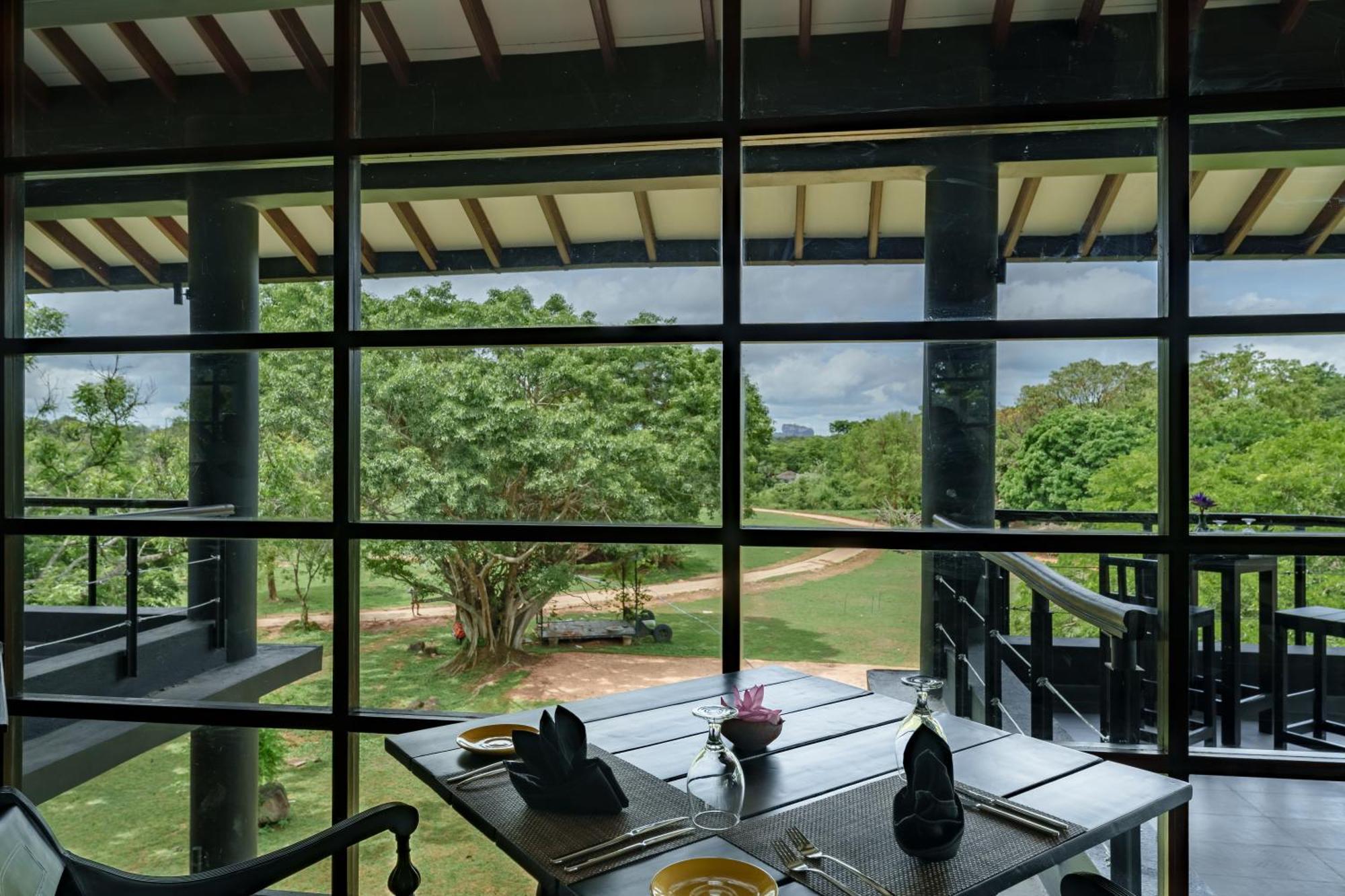 Ayugiri Ayurveda Wellness Resort Sigirija Zewnętrze zdjęcie